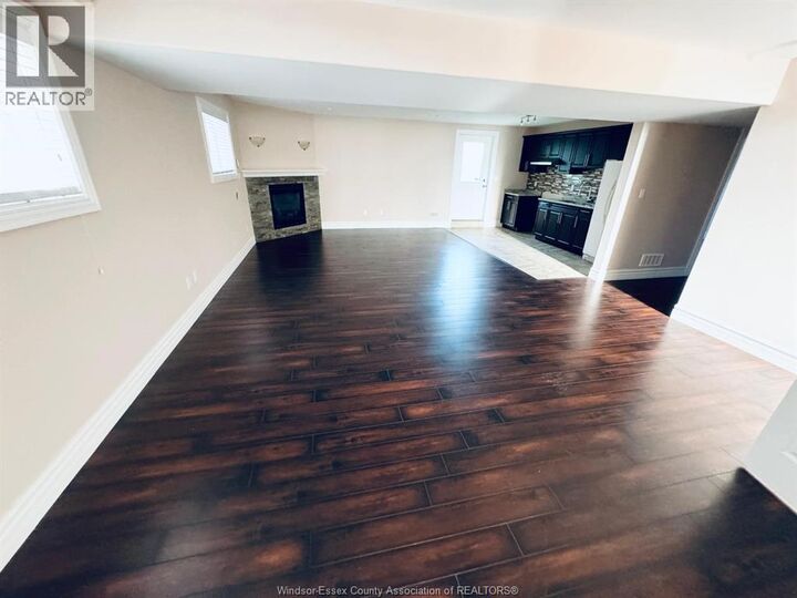 Property Photo:  3817 Zanzibar Crescent Lower  ON N9G 0A9 