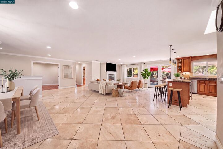 Property Photo:  2065 Diablo Rd  CA 94528 