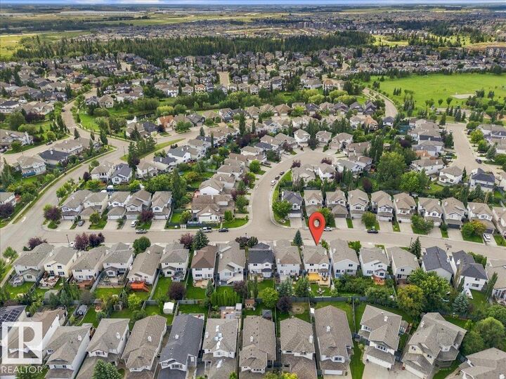 Property Photo:  824 Barnes Link SW  AB T6W 1E8 