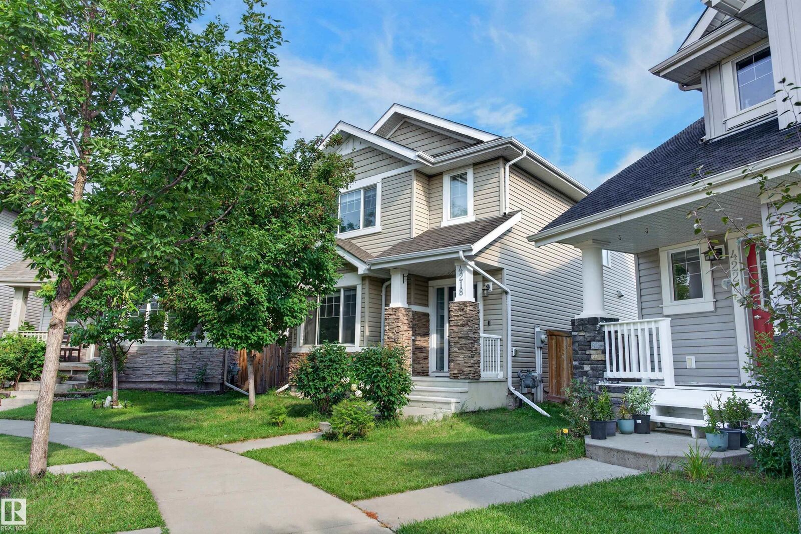 Property Photo:  4218 Alexander Bay SW  AB T6W 2C8 