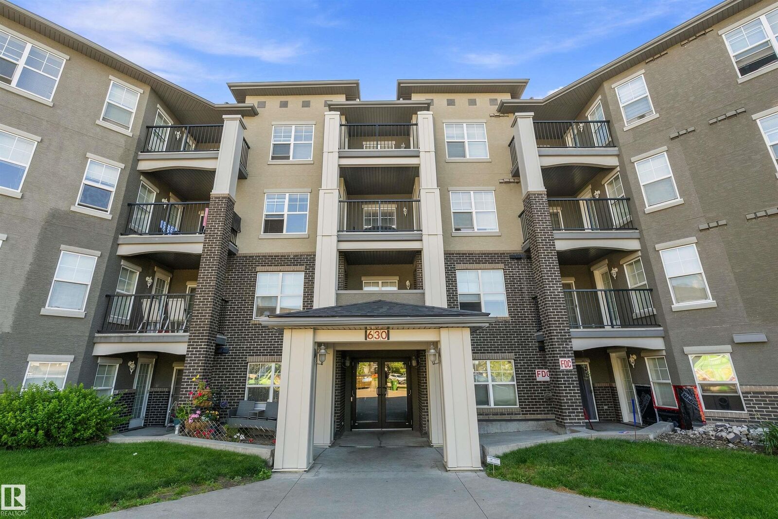 Property Photo:  630 McAllister Loop SW 104  AB T6W 1N3 