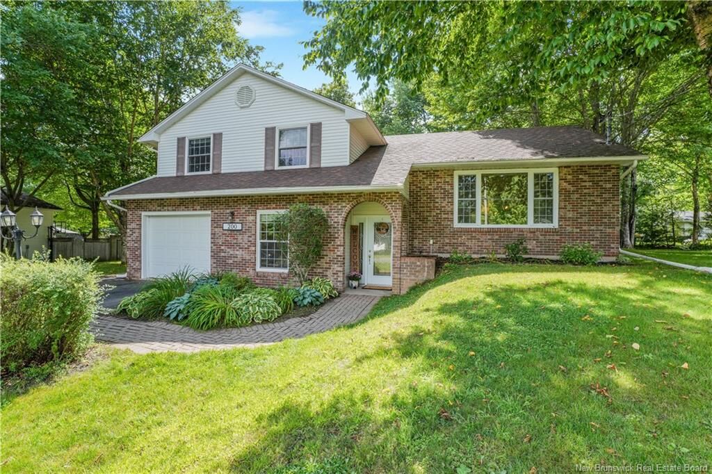 Property Photo:  200 Springwater Lane  NB E3C 1J2 