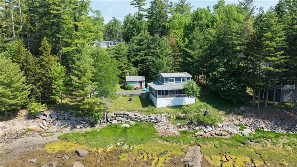Property Photo:  12 Bayview Drive  NB E3L 3R9 