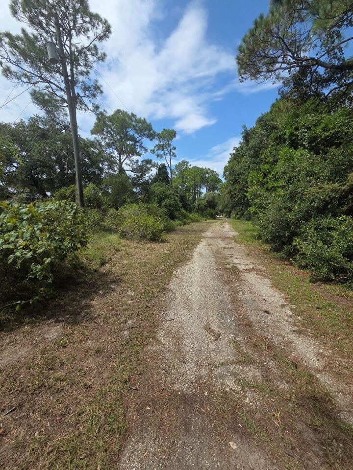 Property Photo:  2648-64 Oak St  FL 32322 