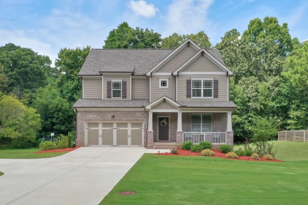 Property Photo: 4688 Cantrell Road GA 30542