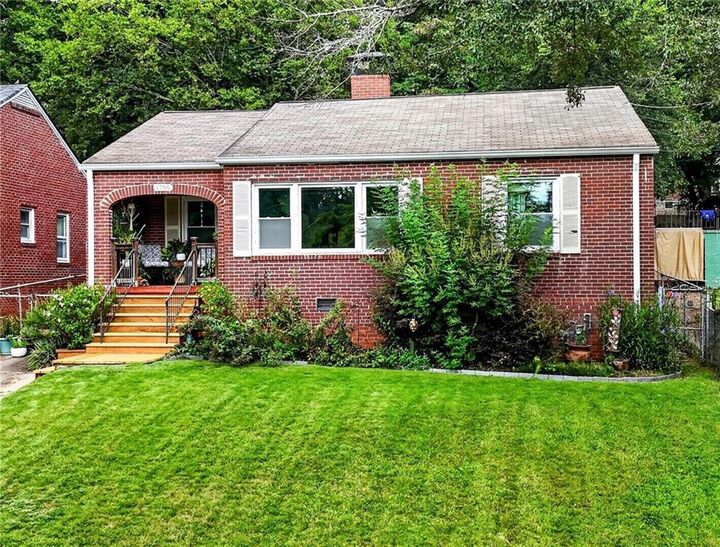 Property Photo: 1755 Cascade Terrace SW GA 30311