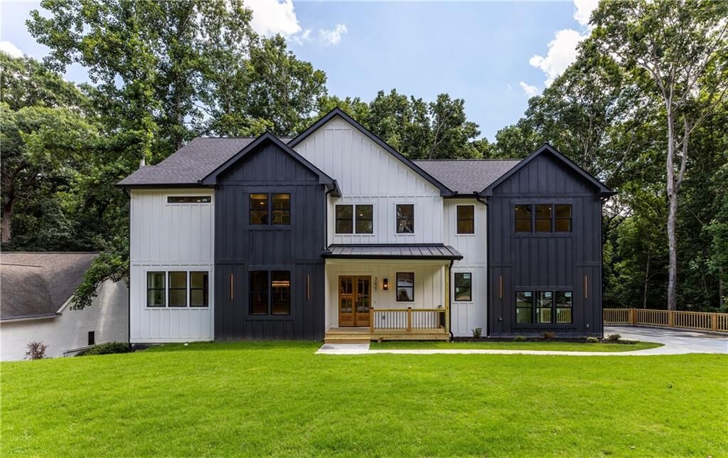 Property Photo:  3621 Farmington Lane  GA 30096 