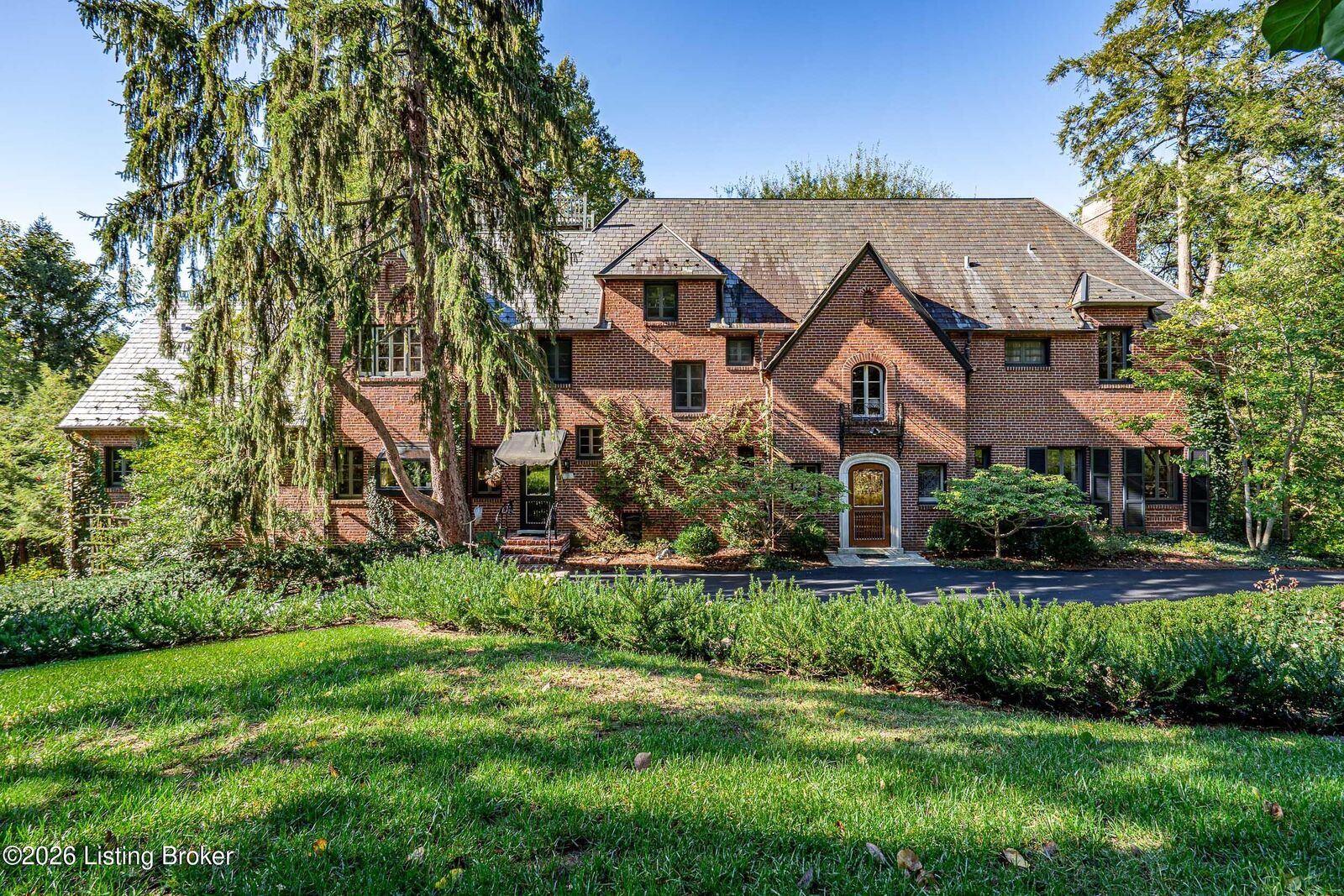 Property Photo:  10 Arden Rd  KY 40025 