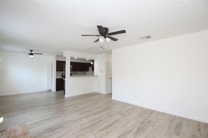 Property Photo: 11568 S Kirkwood Road TX 77477