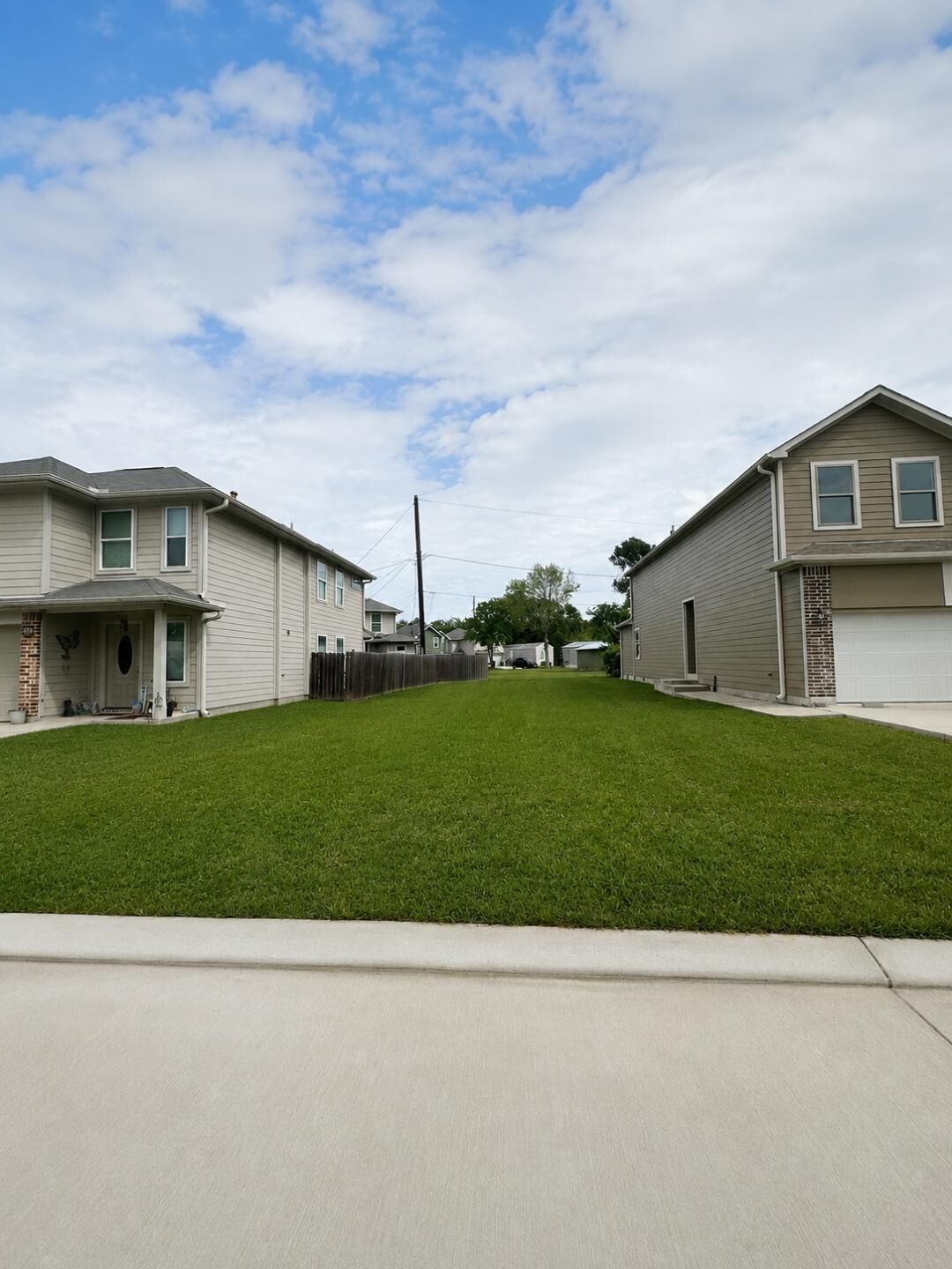 Property Photo: 3110 Angelfish Cove TX 77523
