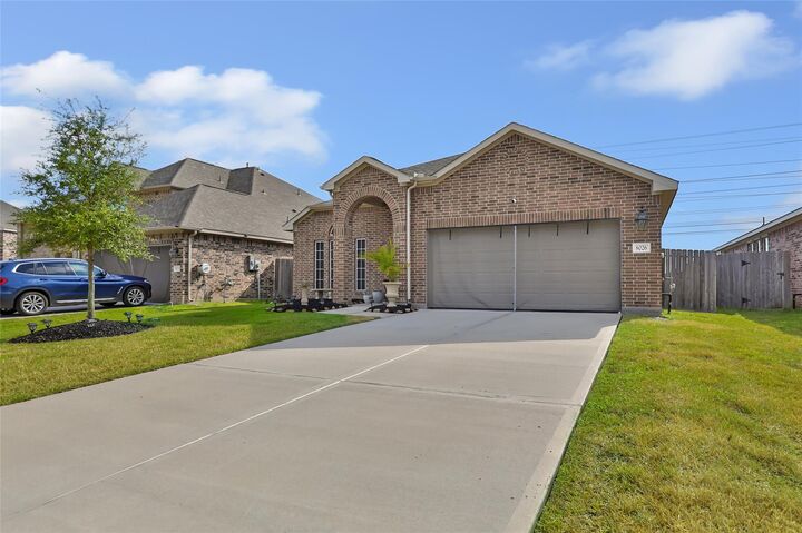 Property Photo:  8026 Brooks Crossing Drive  TX 77521 