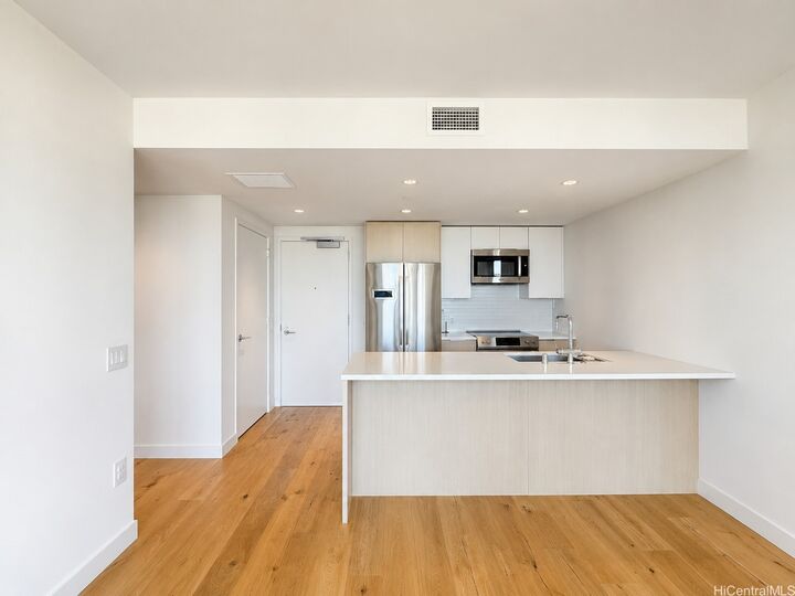 Property Photo: 1001 Queen Street 1804 HI 96814