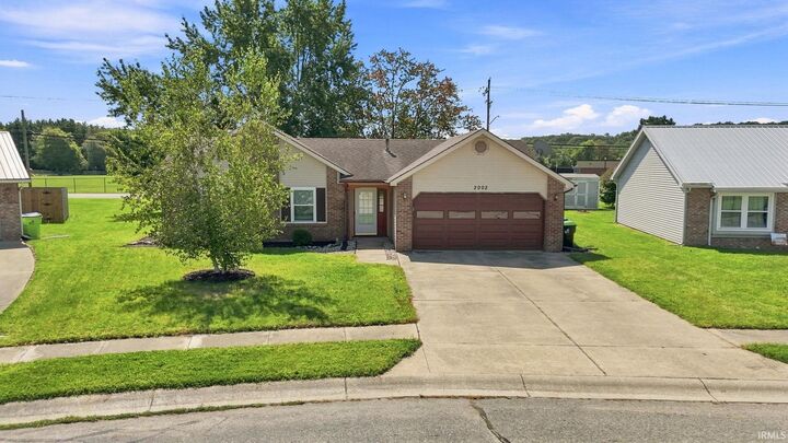 Property Photo:  2002 Bedford Court  IN 46750 
