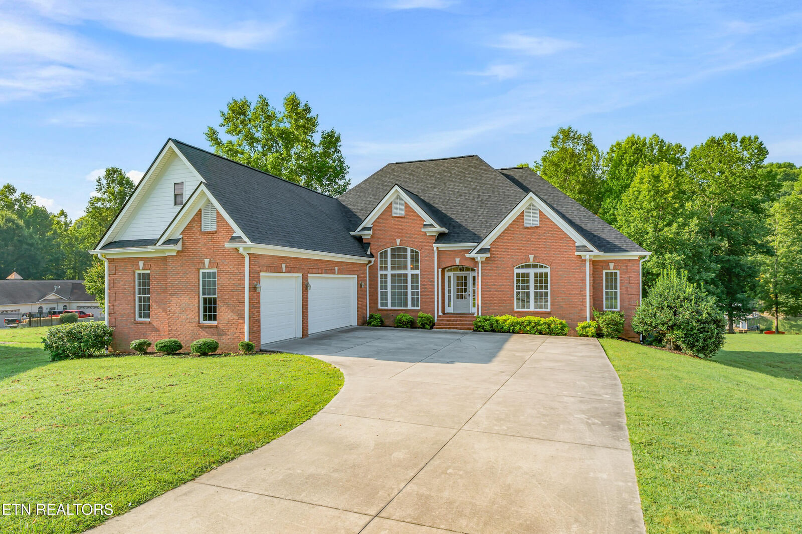Property Photo: 267 Paradise Lane TN 37757