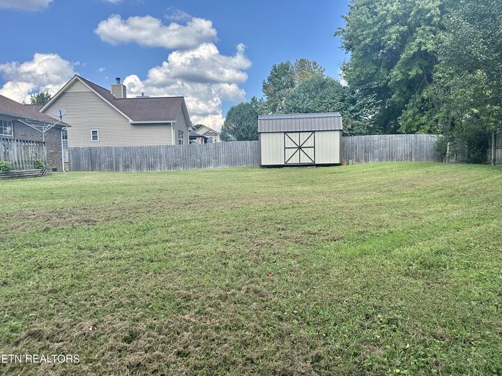 Property Photo: 622 Whitesburg Drive TN 37918