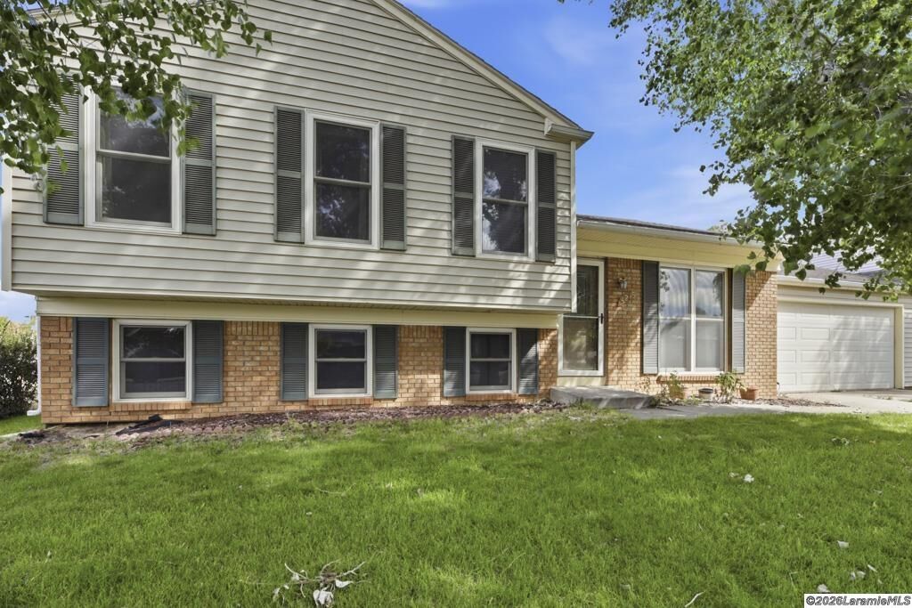 Property Photo: 4215 Navajo Dr WY 82072
