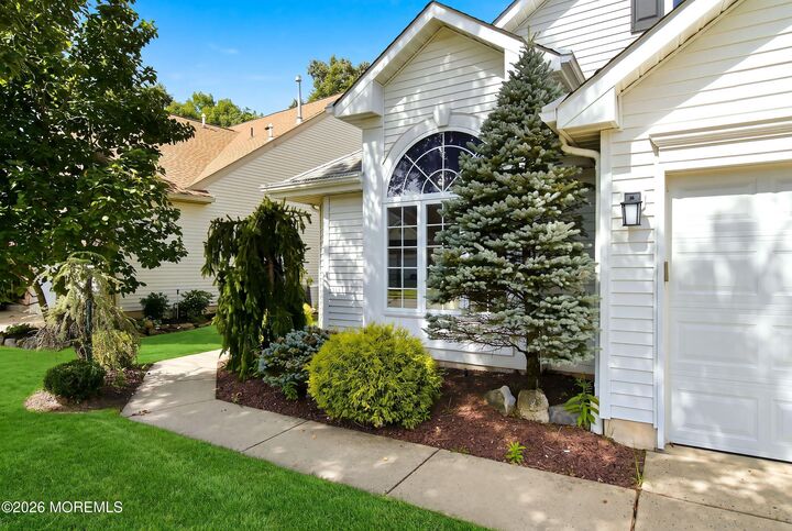 Property Photo:  64 Merion Lane  NJ 08527 
