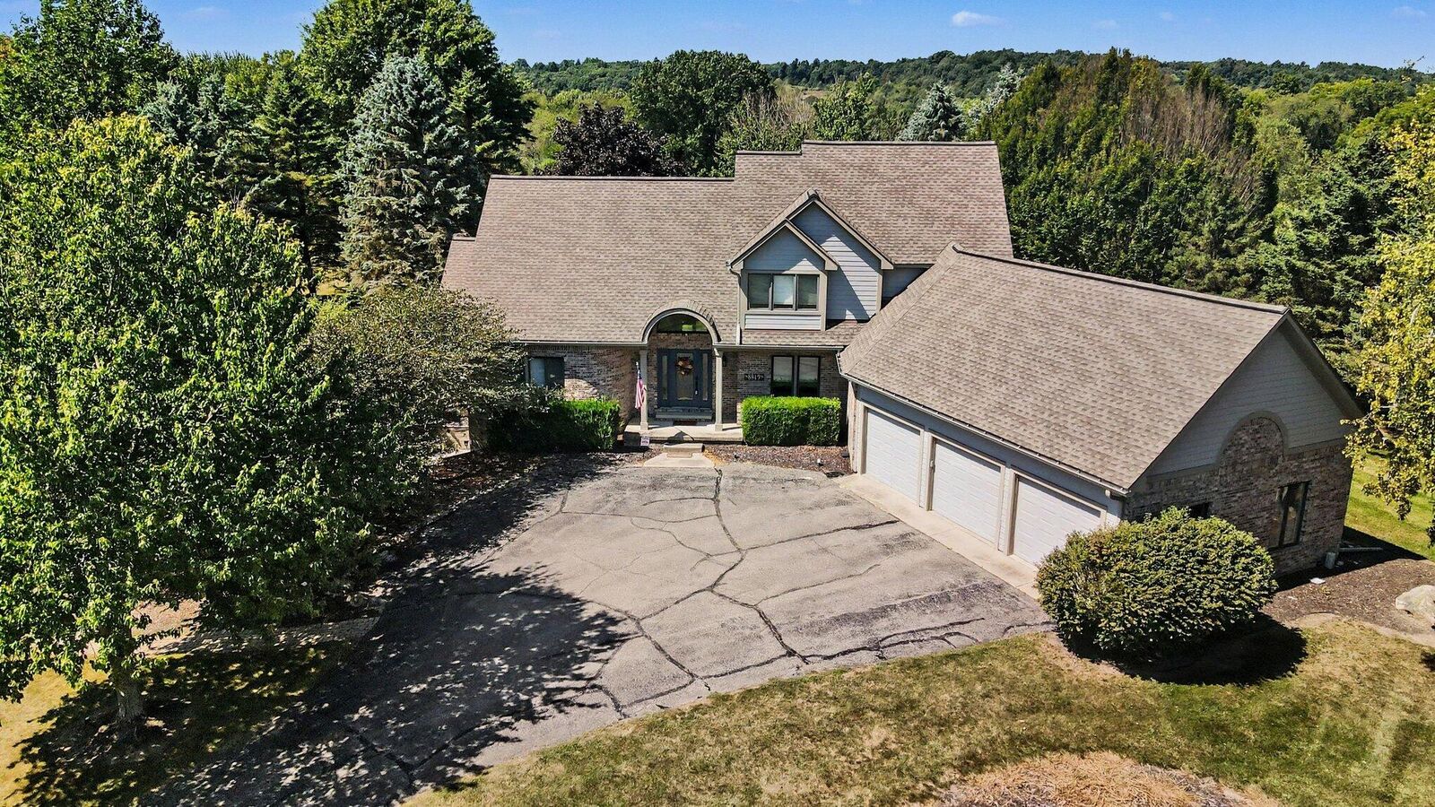 Property Photo: 8819 Webster Hills Road MI 48130