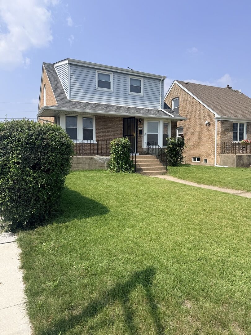 Property Photo: 11056 S State Line Road IL 60617