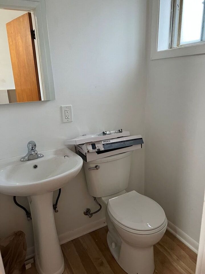 Property Photo:  7229 N Campbell Avenue  IL 60645 