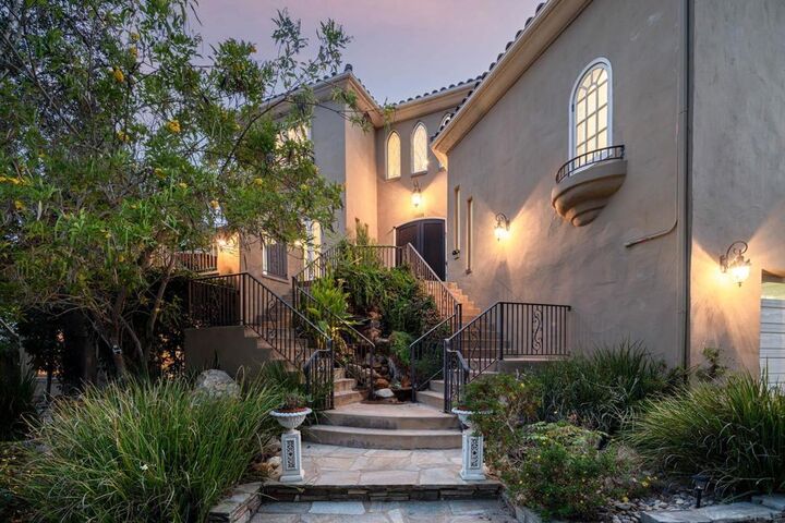 Property Photo: