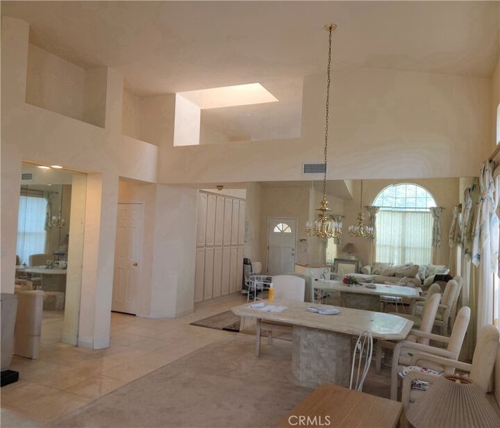 Property Photo: 8944 Mesa Oak Drive CA 92508