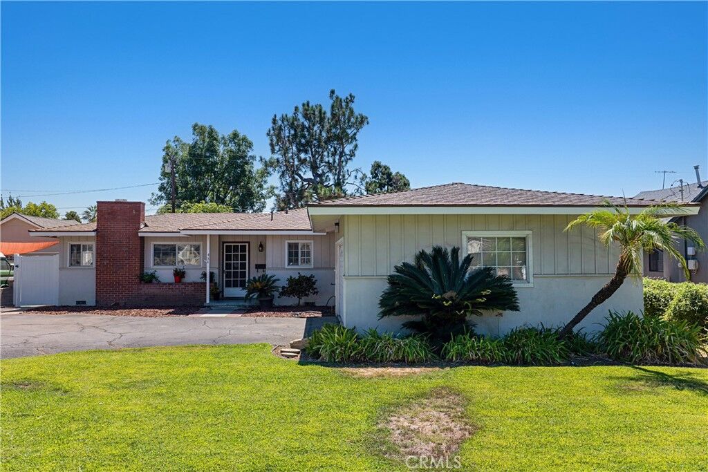 Property Photo: 434 E Carroll CA 91741
