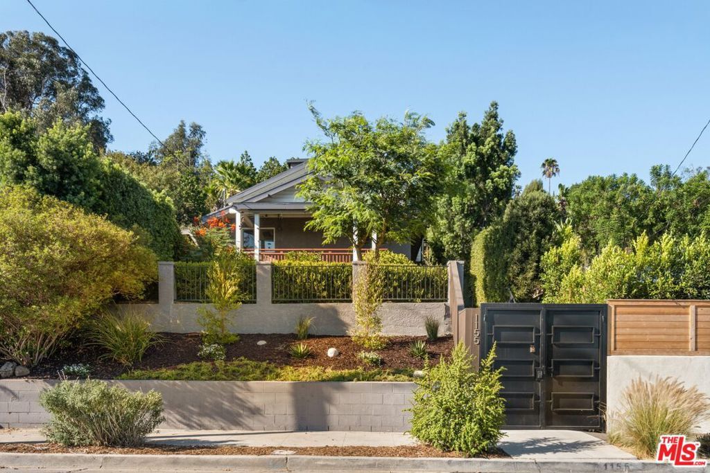 Property Photo: 1155 Isabel Street CA 90065