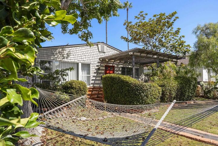Property Photo:  336 Bonair St  CA 92037 