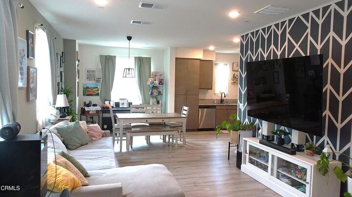 Property Photo:  5204 Surfwalk Way 156  CA 92154 