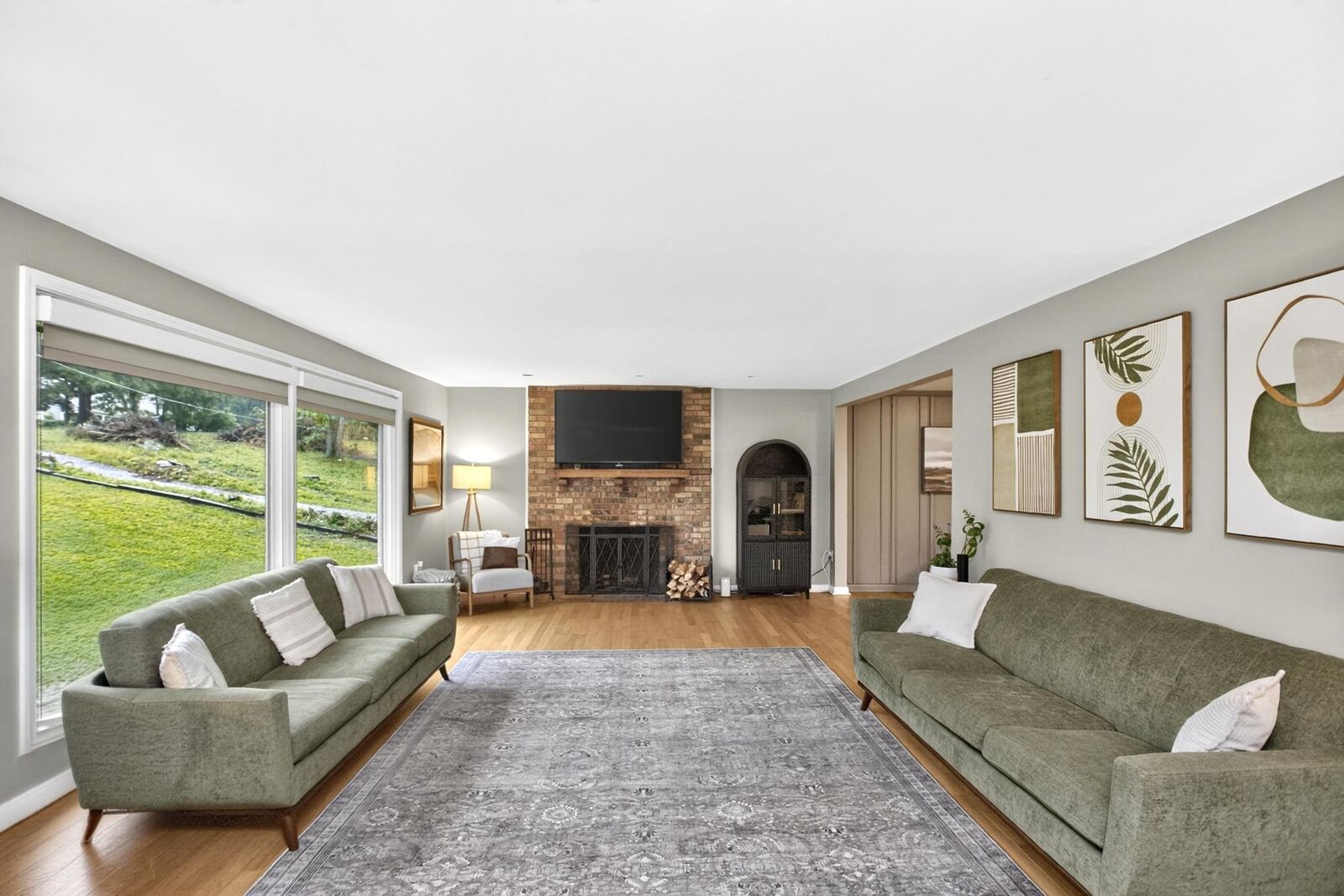 Property Photo: 9077 Old Charlotte Pike TN 37143