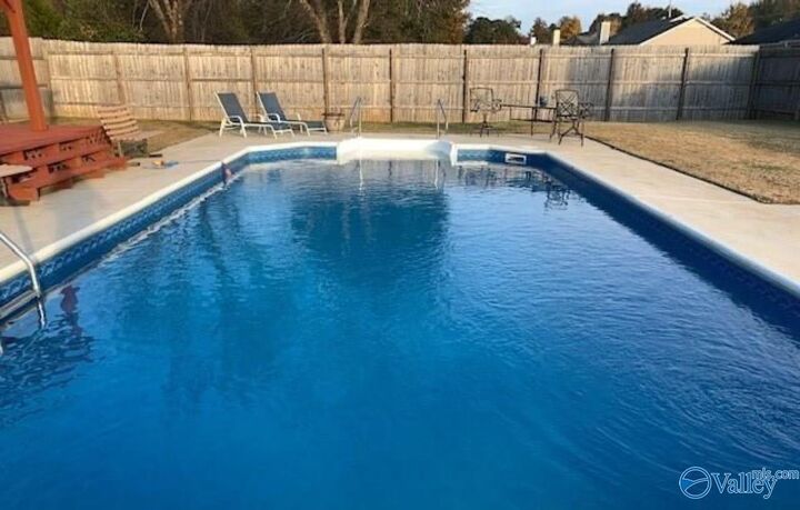 Property Photo:  101 Hickory Trail Drive  AL 35749 