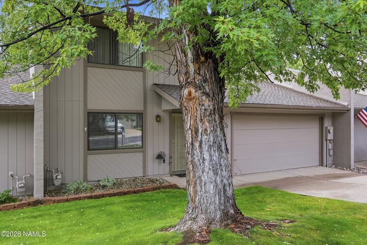 Property Photo:  1650 N Lakeview Lane  AZ 86004 