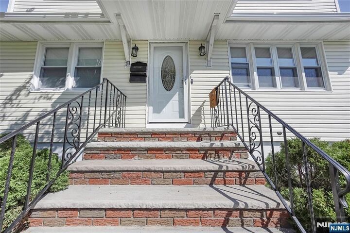 Property Photo:  133 Summit Avenue  NJ 07407 