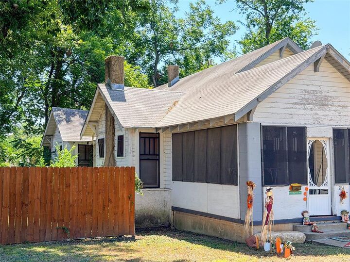 Property Photo: 2114 Gorman Avenue TX 76707