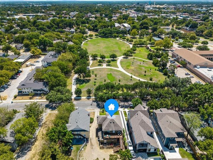 Property Photo:  4619 Worth Street 4617  TX 75246 