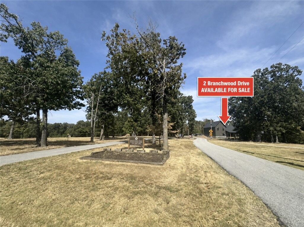 Property Photo: 2 Branchwood Drive AR 72715