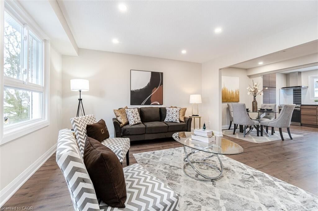Property Photo:  830 Westlock Road 38A  ON L5C 1K6 
