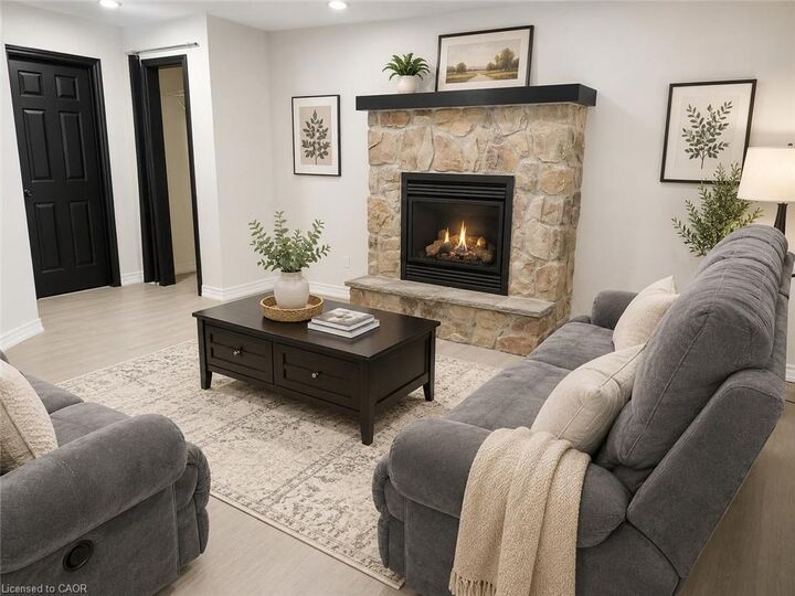 Property Photo:  77 Schuyler Street  ON N3L 4C8 