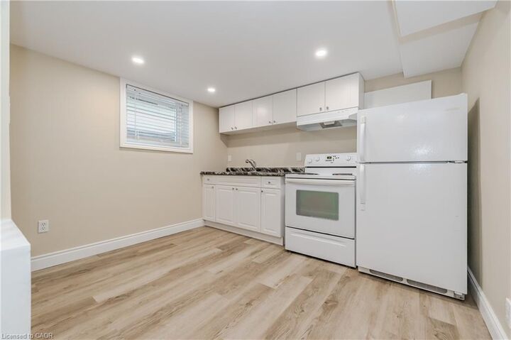 Property Photo: 15 Edinburgh Road Lower ON N2B 1M4