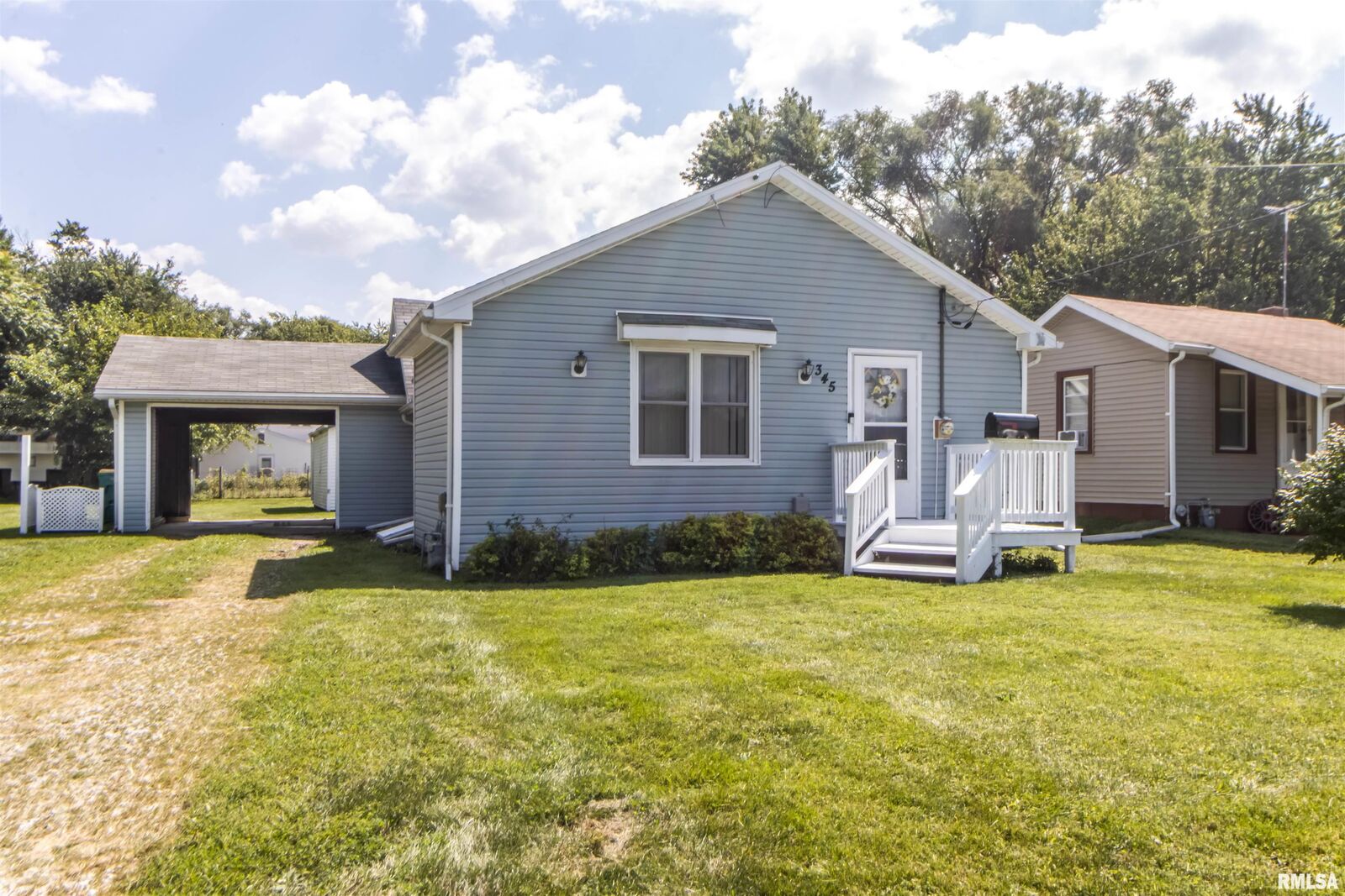 Property Photo: 345 Illinois Avenue IL 61401
