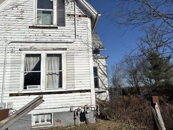 Property Photo: 351 County RI 02806