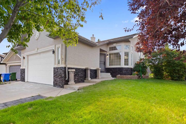 Property Photo:  434 Harvest Grove Place NE  AB T3K 4T8 