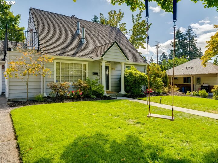 Property Photo: 4001 NW Grant St WA 98660