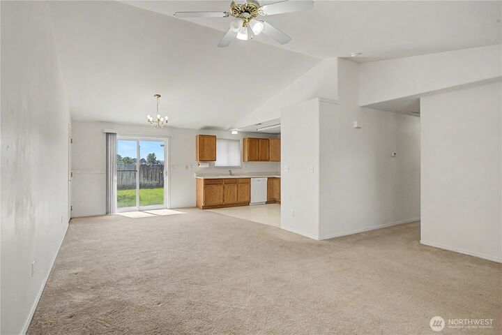 Property Photo:  1116 E Hayden  WA 98837 