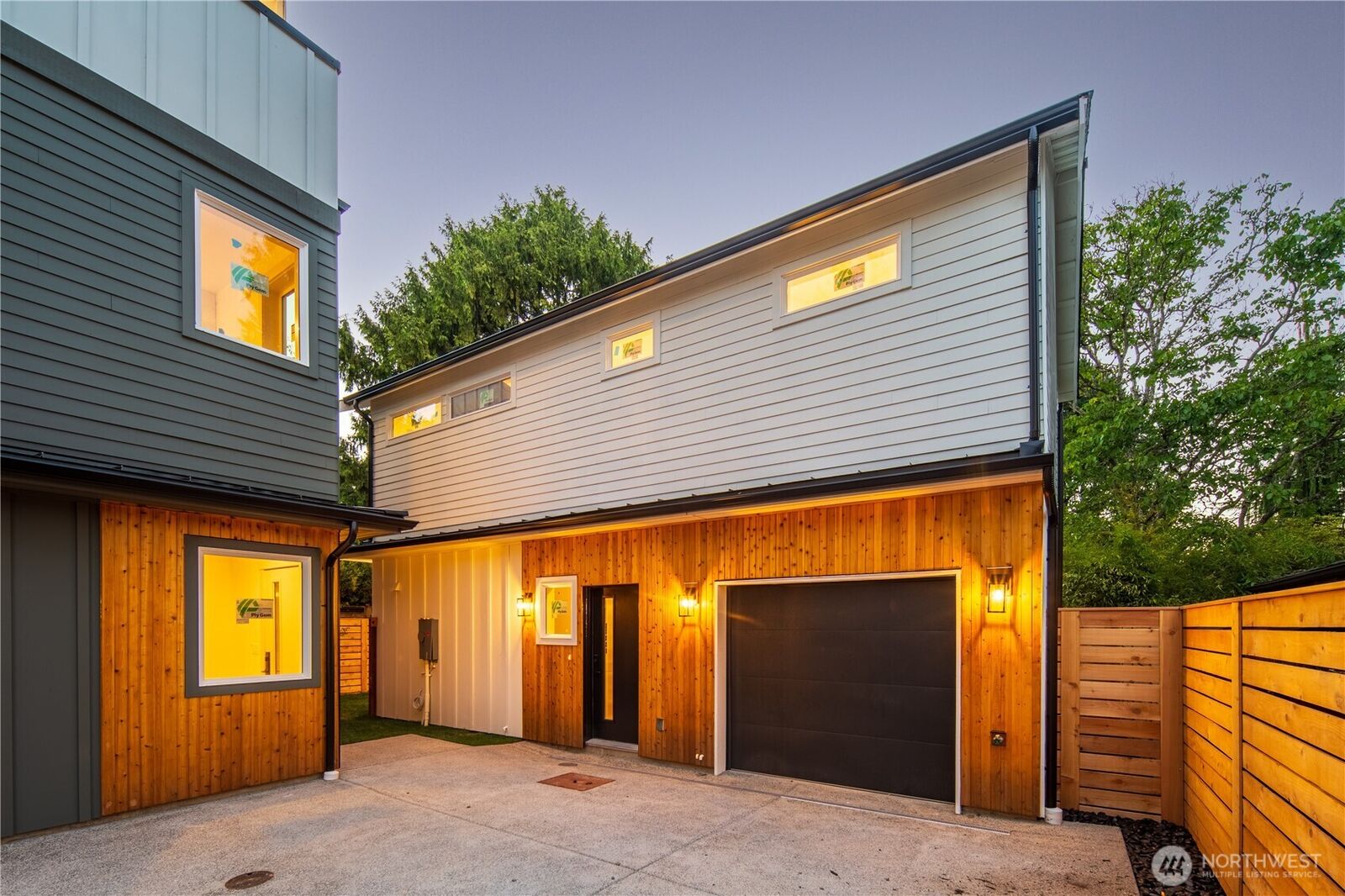 Property Photo:  2650 NW 95th Street  WA 98117 