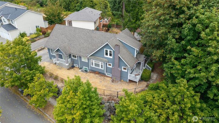Property Photo:  1319  196th Place SE  WA 98012 