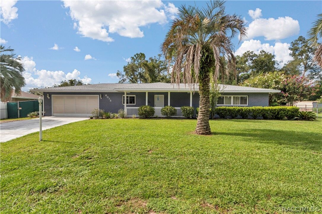 Property Photo:  6072 E Rush Street  FL 34452 