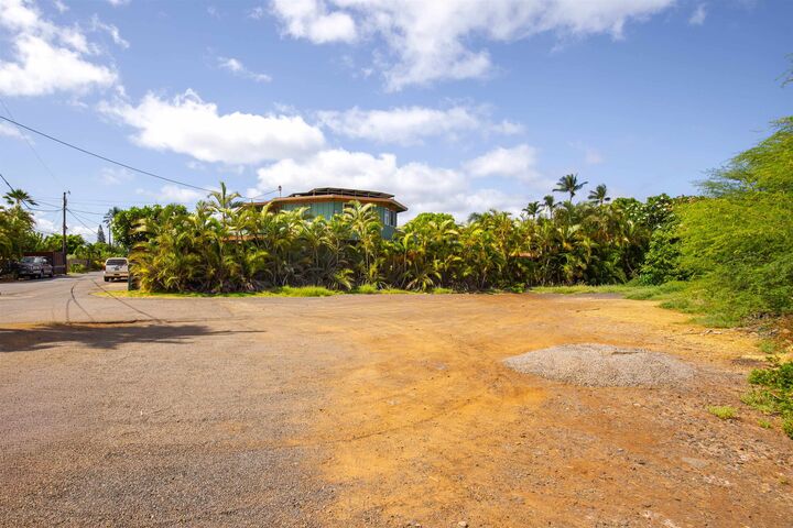 Property Photo: 1531 N Alaniu Pl HI 96753