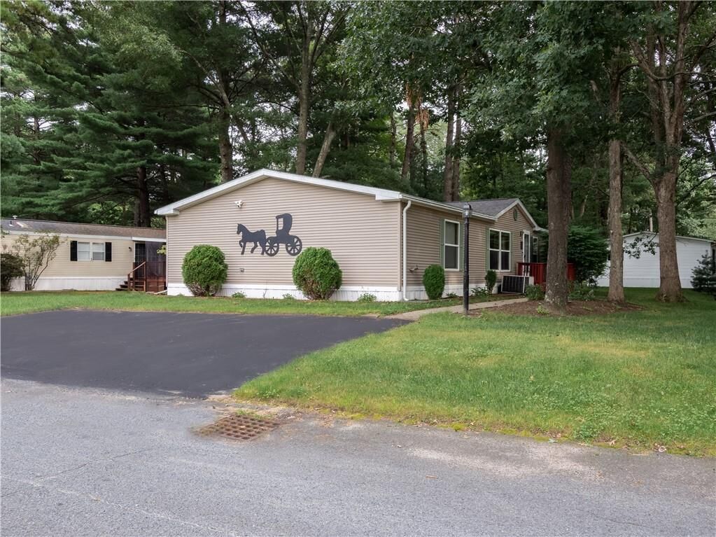 Property Photo:  5 Kelly Lane  RI 02816 